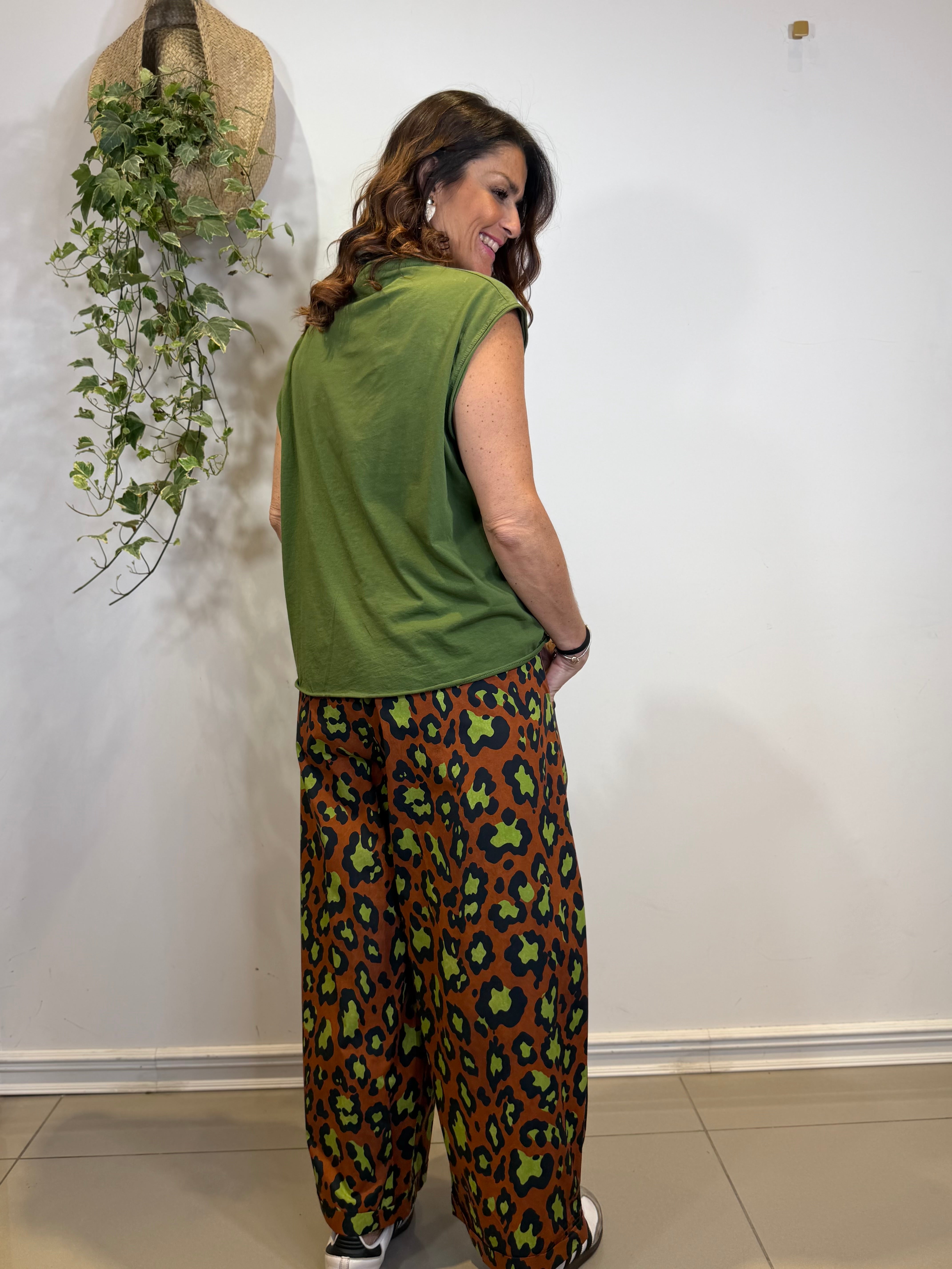 PANTALONE KENYA
