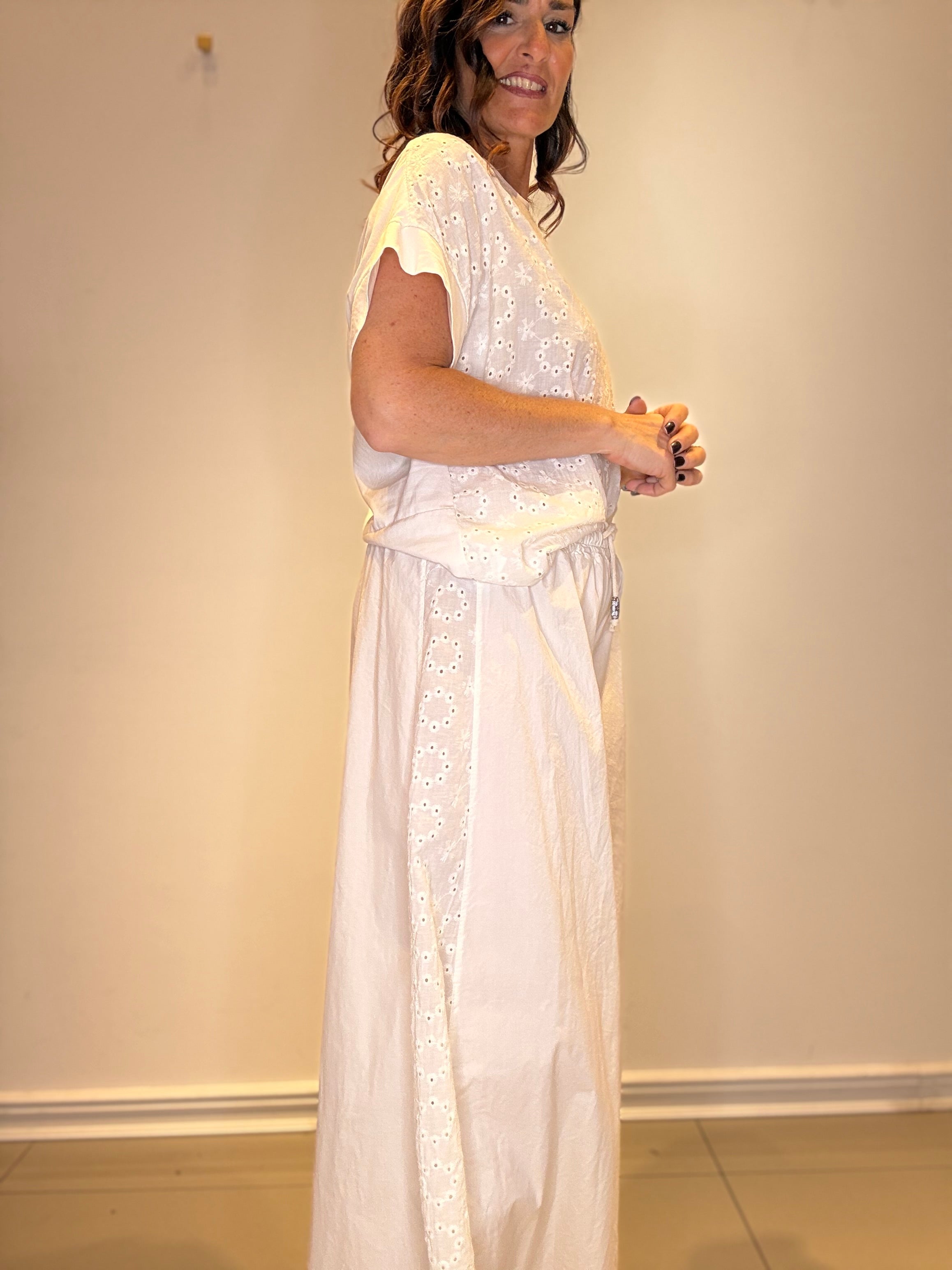 ￼ Pantaloni Demi