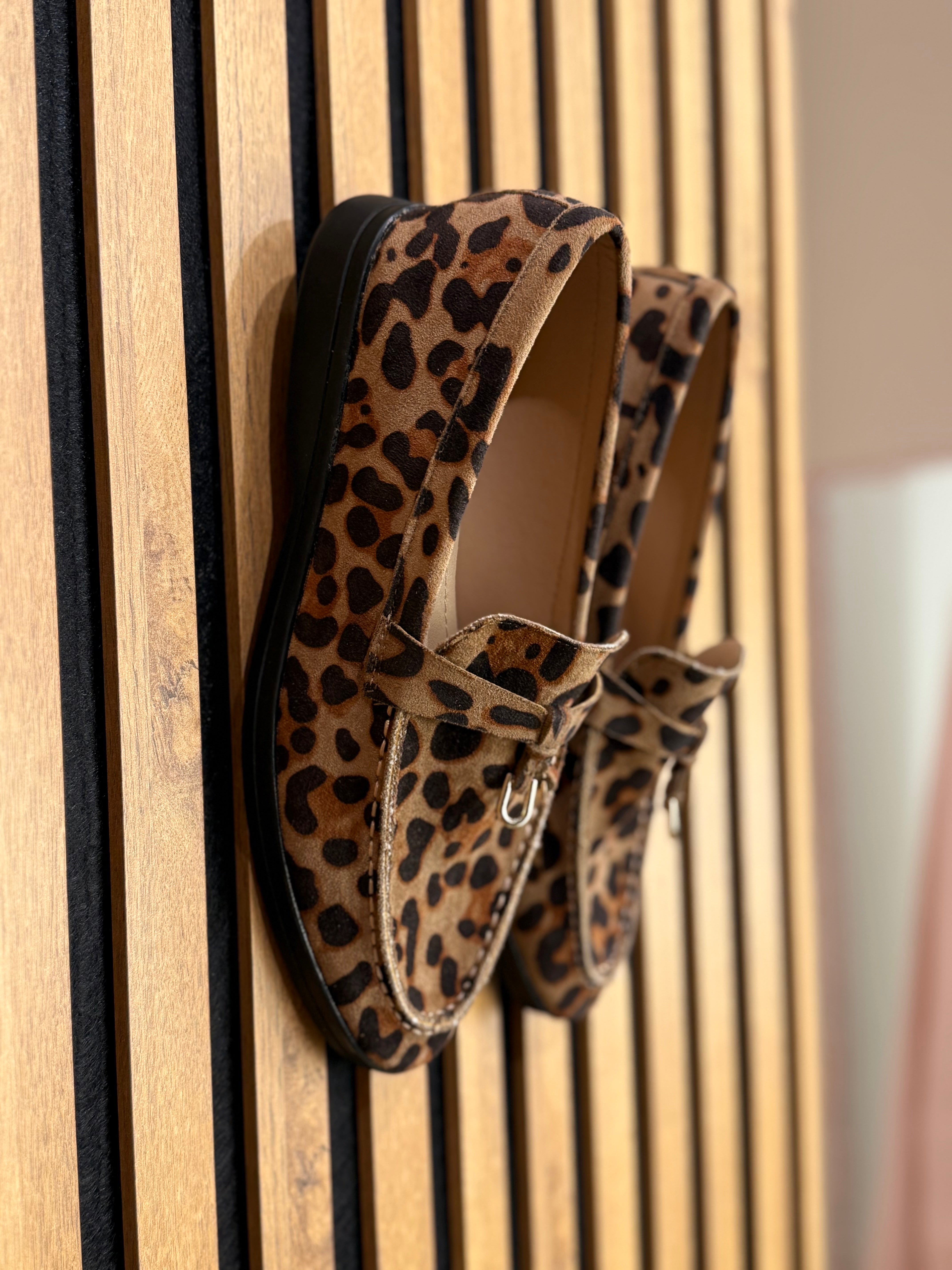 SCARPE AURA