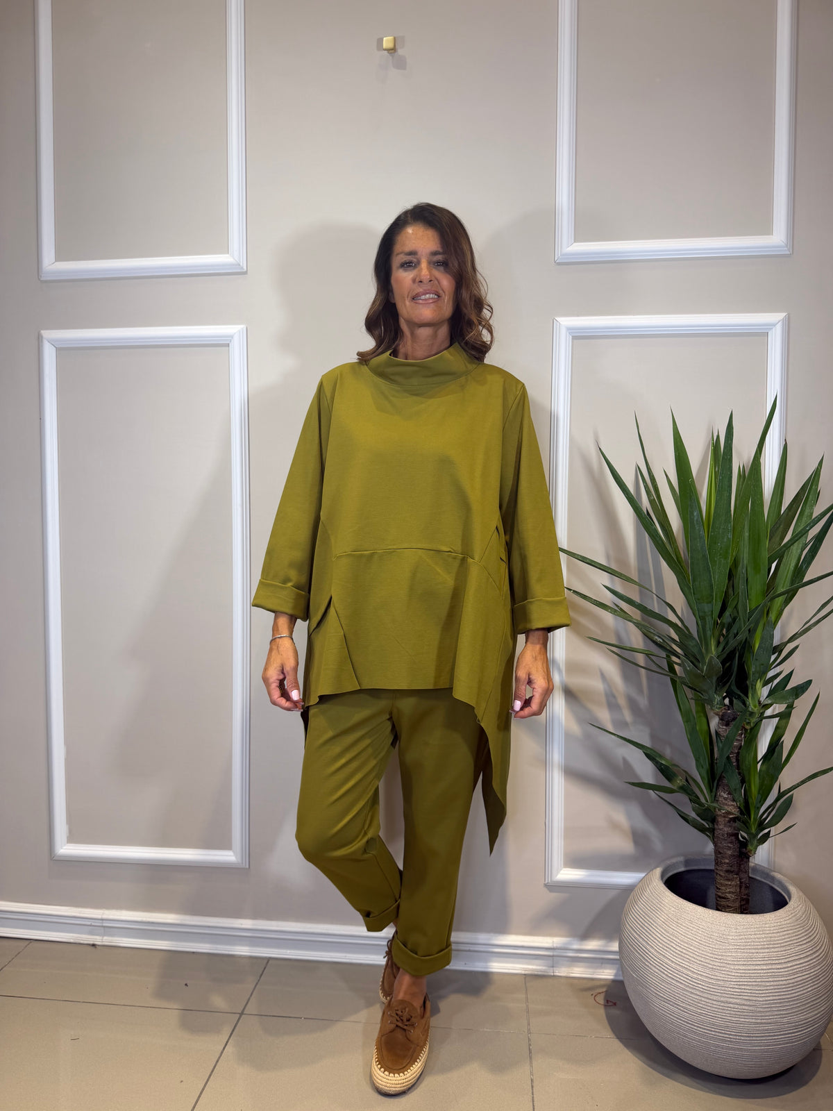MAGLIA CHIARA