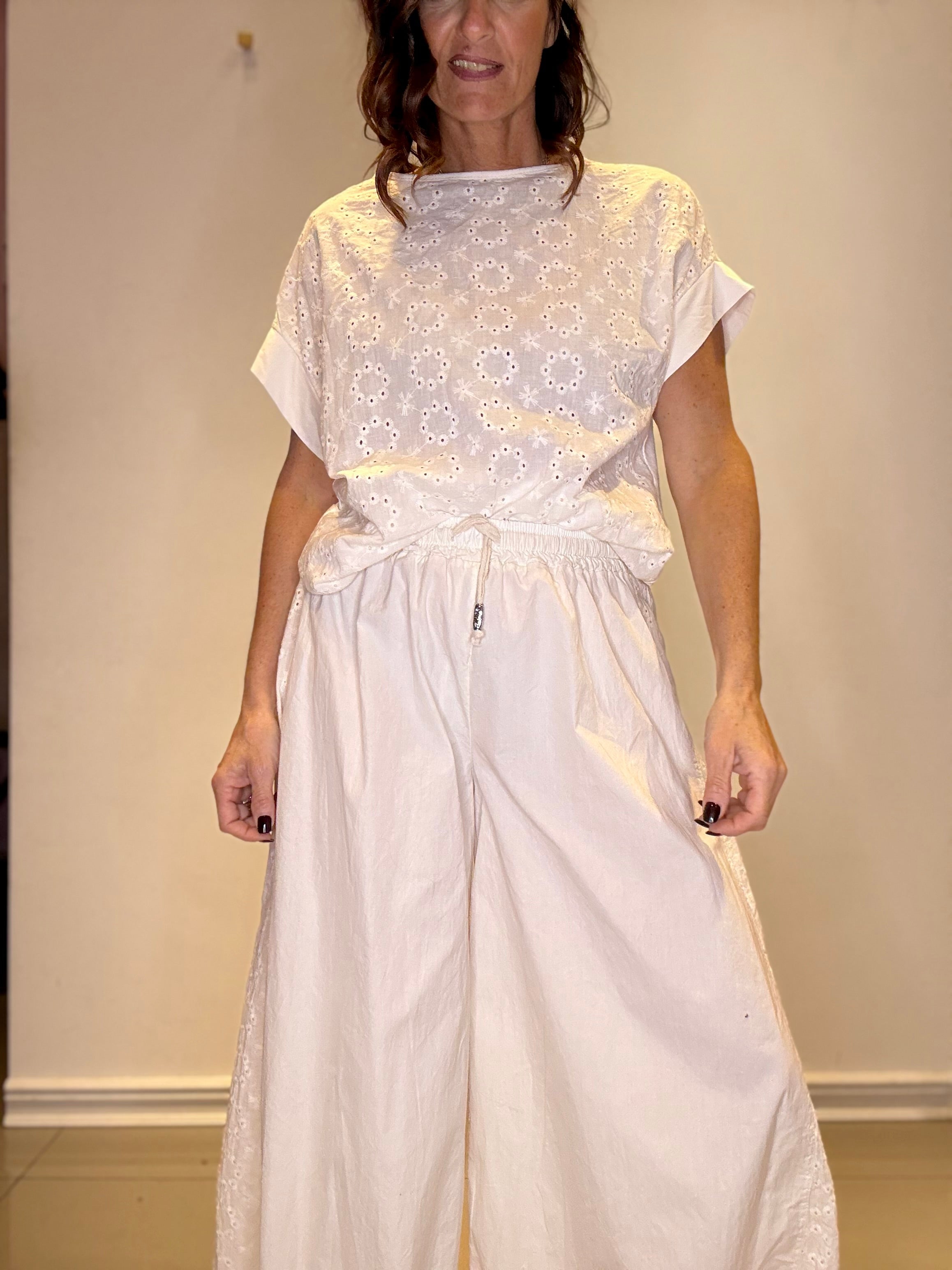 ￼ Pantaloni Demi